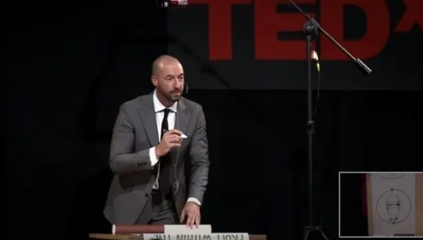 Ten Meters of Thinking: The ABC of Communication by Paul Hughes (Full Transcript) 1 Paul Hughes at